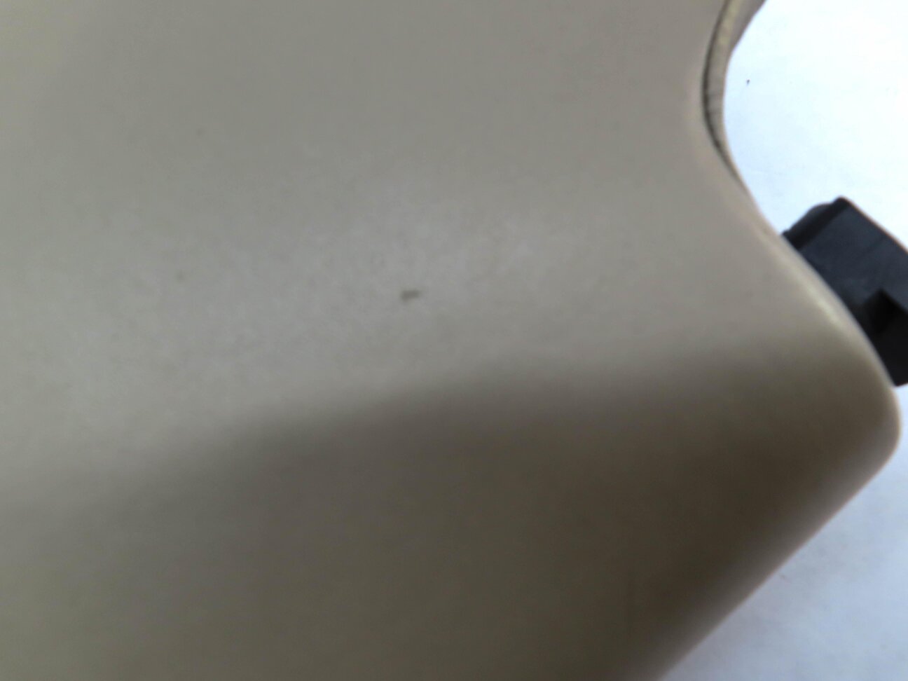 Thumbnail 11: 2010-2013 RANGE ROVER SPORT (L320) FRONT CENTER CONSOLE w/ COOLER (ALMOND BEIGE)