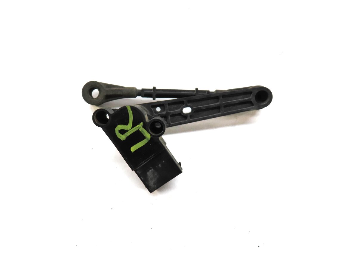 Thumbnail 2: 2012 RANGE ROVER SPORT (L320) LEFT REAR HEIGHT LEVEL SENSOR AH225B732AC