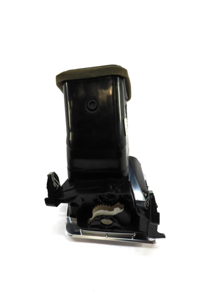 Thumbnail 4: 2012 RANGE ROVER SPORT (L320) FRONT FAR RIGHT DASH HVAC A/C HEATER AIR VENT