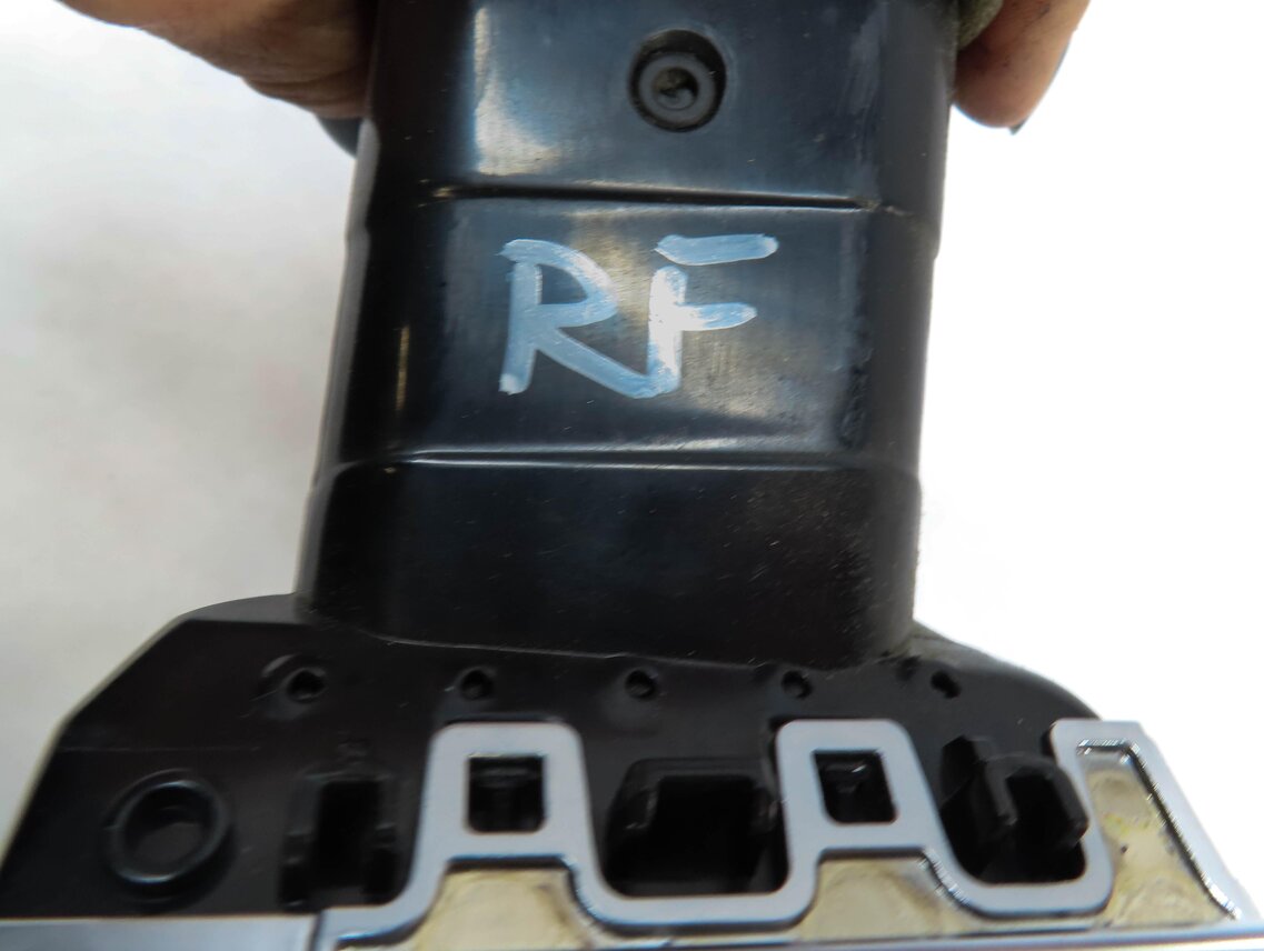 Thumbnail 5: 2012 RANGE ROVER SPORT (L320) FRONT FAR RIGHT DASH HVAC A/C HEATER AIR VENT