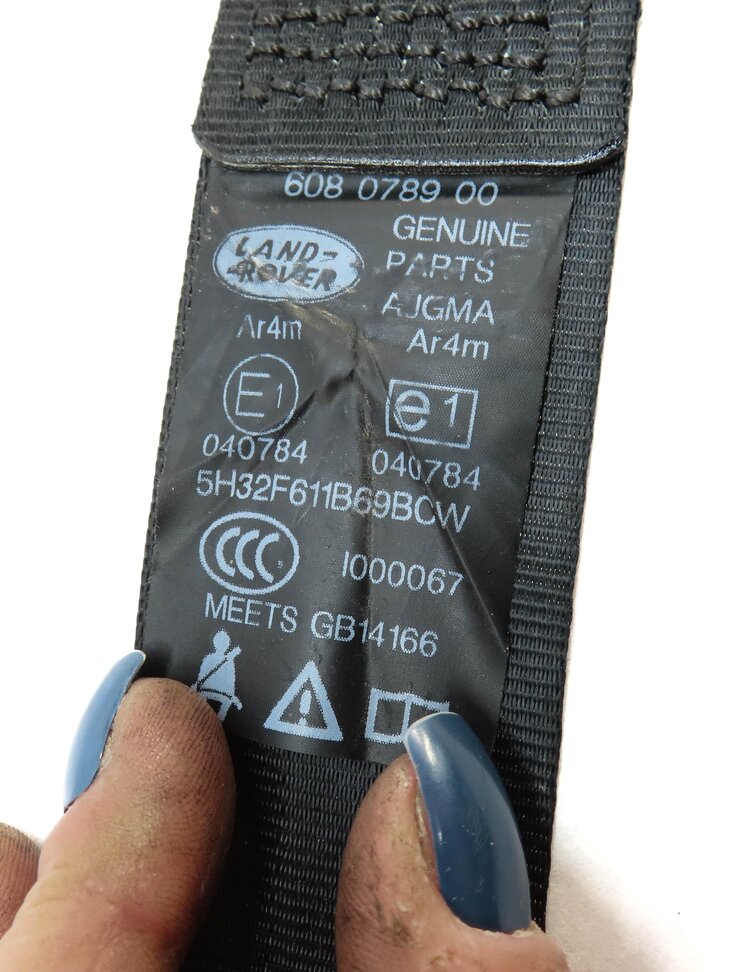Thumbnail 5: 2012 RANGE ROVER SPORT (L320) REAR RIGHT 2ND ROW SEATBELT RETRACTOR (BLACK)