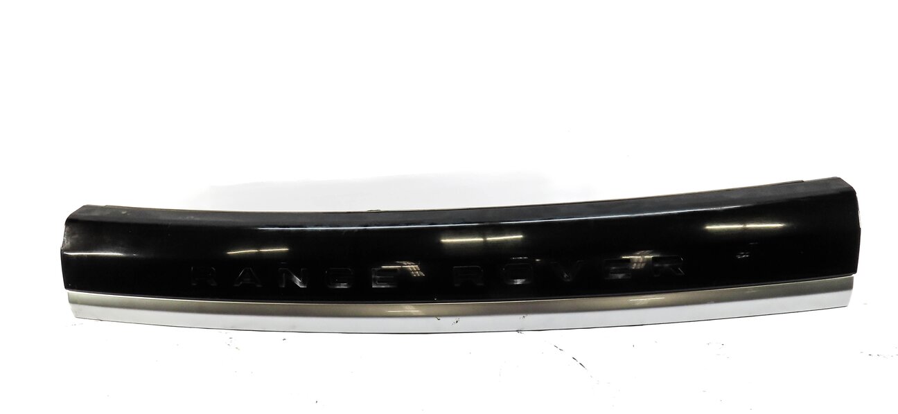 Thumbnail 1: 2012 RANGE ROVER SPORT L320 TRUNK HANDLE w/ TRIM & LICENSE PLATE LIGHTS (BLACK)