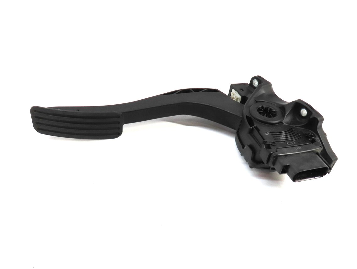 Thumbnail 2: 2012 RANGE ROVER SPORT (L320) FRONT LEFT FLOOR GAS PEDAL THROTTLE ACCELERATOR