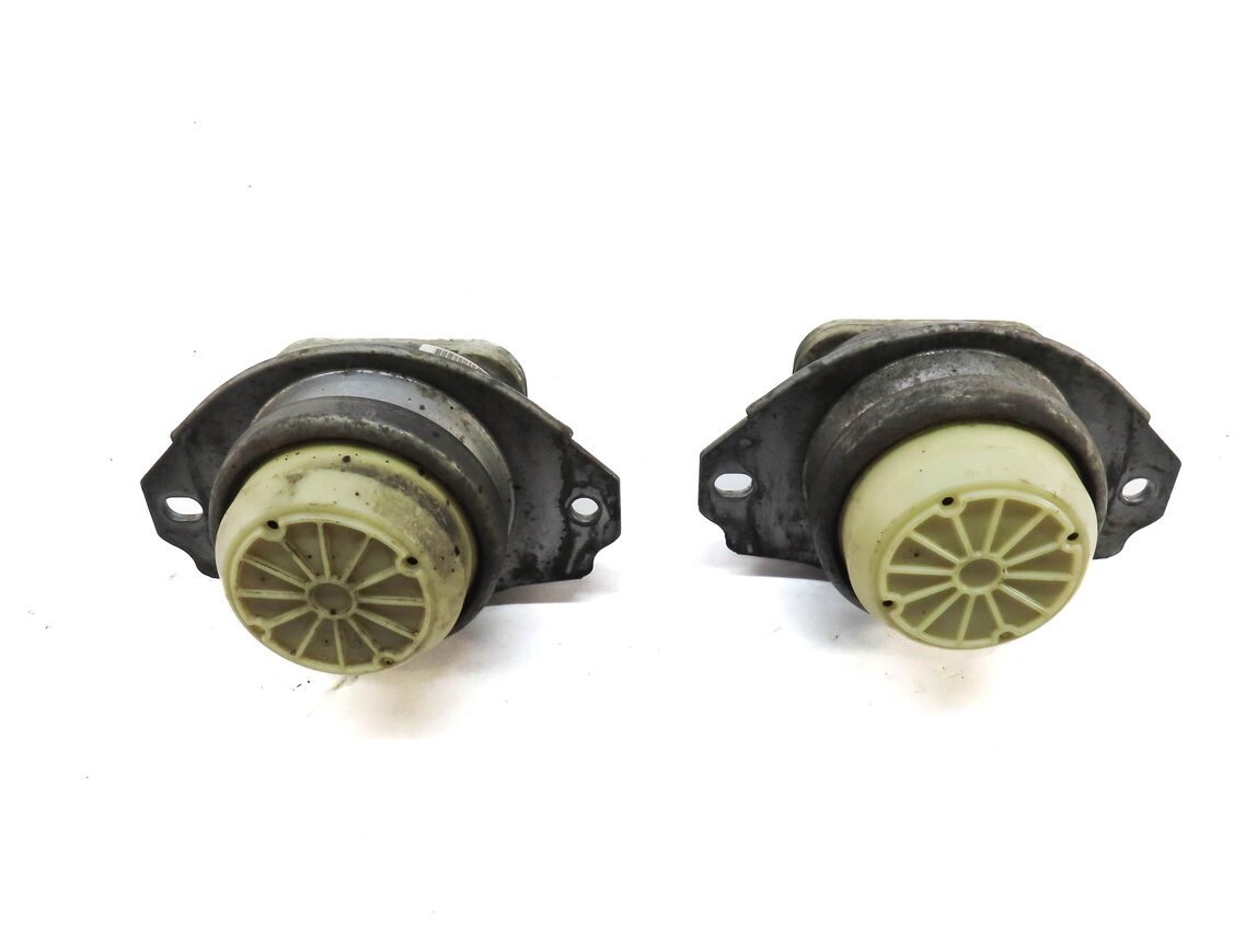Thumbnail 2: 2012 RANGE ROVER SPORT L320 5.0L NON-SUPER LEFT & RIGHT ENGINE MOTOR MOUNT SET 2