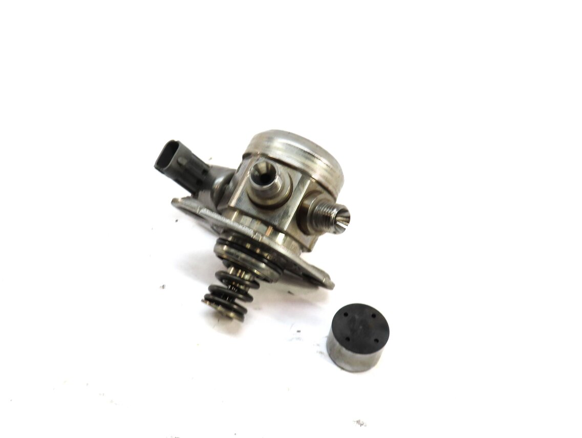 Thumbnail 1: 10-17 LR4 RANGE ROVER SPORT (L322 L320 L405 L494) HPFP HIGH PRESSURE FUEL PUMP