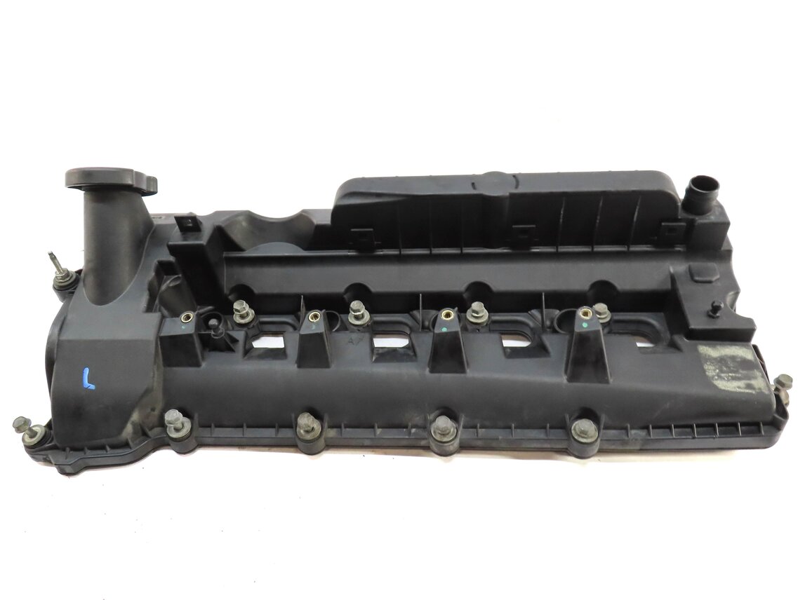 Thumbnail 2: 10-18 RANGE ROVER SPORT (L320 L322 L494 L405) 5.0L V8 - LEFT ENGINE VALVE COVER