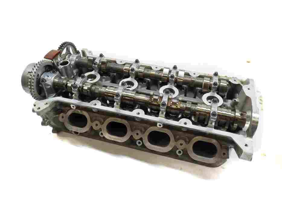 Thumbnail 1: 2010-2013 PORSCHE PANAMERA (970 G1) 4.8L M48 TURBO ENGINE - RIGHT CYLINDER HEAD