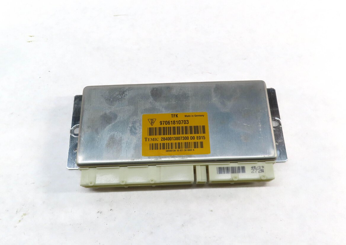 Thumbnail 2: 2010 PORSCHE PANAMERA (970 G1) DYNAMIC SUSPENSINON CHASSIS CONTROL MODULE