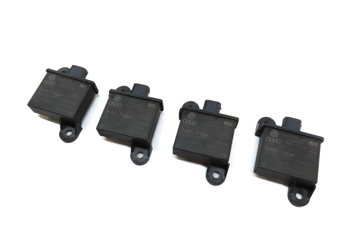 Thumbnail 1: 2010 PORSCHE PANAMERA (970 G1) TPMS TIRE AIR PRESSURE SENSOR TRIGGER MODULE SET