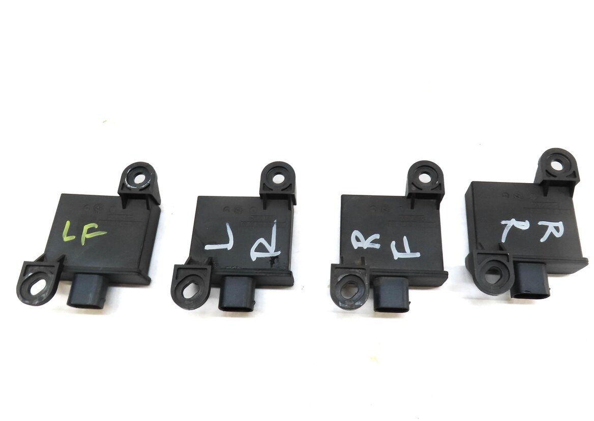 Thumbnail 3: 2010 PORSCHE PANAMERA (970 G1) TPMS TIRE AIR PRESSURE SENSOR TRIGGER MODULE SET