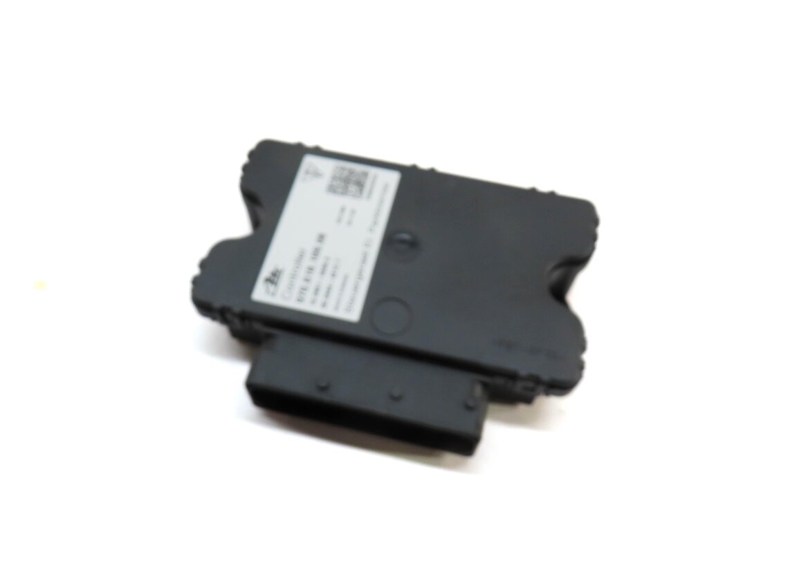 2010 PORSCHE PANAMERA (970 G1) ELECTRONIC PARKING BRAKE CONTROL MODULE