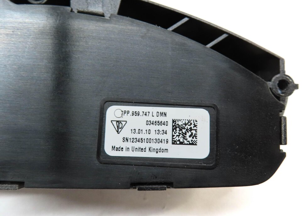 Thumbnail 5: 2010 PORSCHE PANAMERA (970 G1) FRONT LEFT DRIVER SEAT ADJUST ADJUSTMENT SWITCH