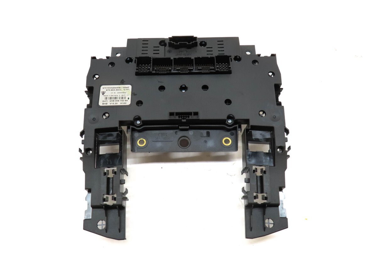 Thumbnail 5: 2010 PORSCHE PANAMERA (970 G1) HAZARD SWITCH PANEL w/ HEATER CONTROL HOUSING