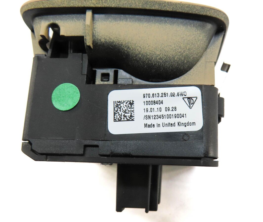 Thumbnail 5: 2010 PORSCHE PANAMERA (970 G1) PARKING BRAKE SWITCH BUTTON (TAN)
