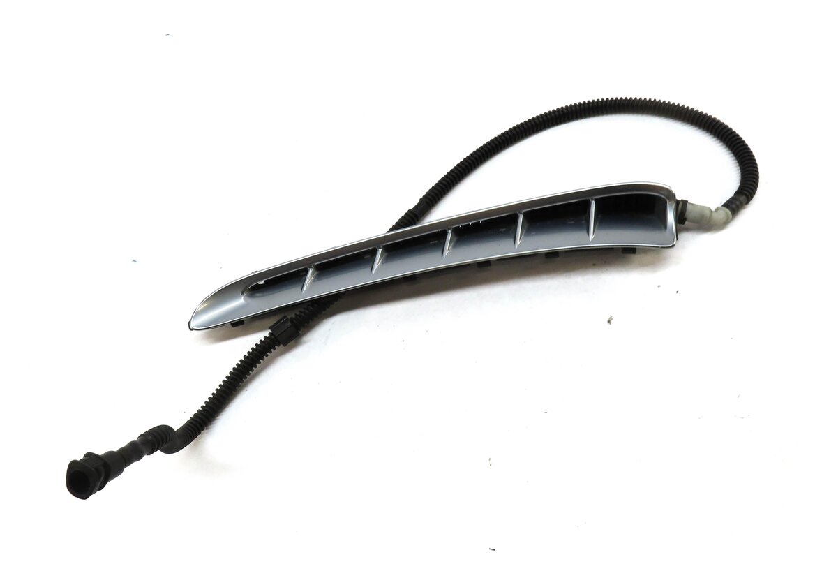 2010 PORSCHE PANAMERA (970 G1) FRONT LEFT DRIVER FENDER VENT GRILLE TRIM