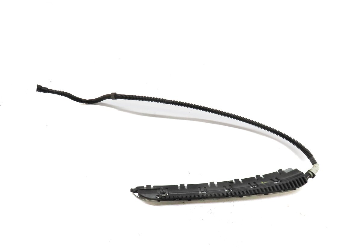Thumbnail 4: 2010 PORSCHE PANAMERA (970 G1) FRONT LEFT DRIVER FENDER VENT GRILLE TRIM