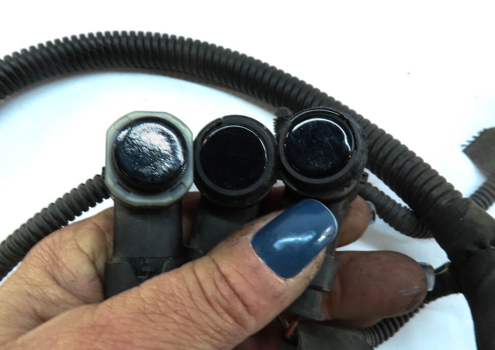 Thumbnail 4: 2010 PORSCHE PANAMERA (970 G1) FRONT LEFT PDC PARK SENSOR SET w/ HARNESS (BLACK)