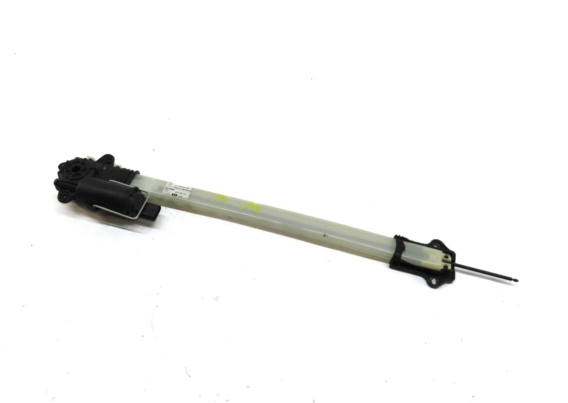 2010 PORSCHE PANAMERA (970 G1) REAR RIGHT DOOR WINDOW SHADE SUNSHADE MOTOR