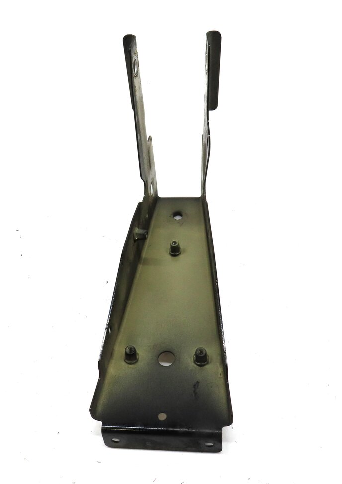 Thumbnail 3: 2010 PORSCHE PANAMERA (970 G1) FRONT LEFT DRIVER FENDER MOUNT MOUNTING BRACKET