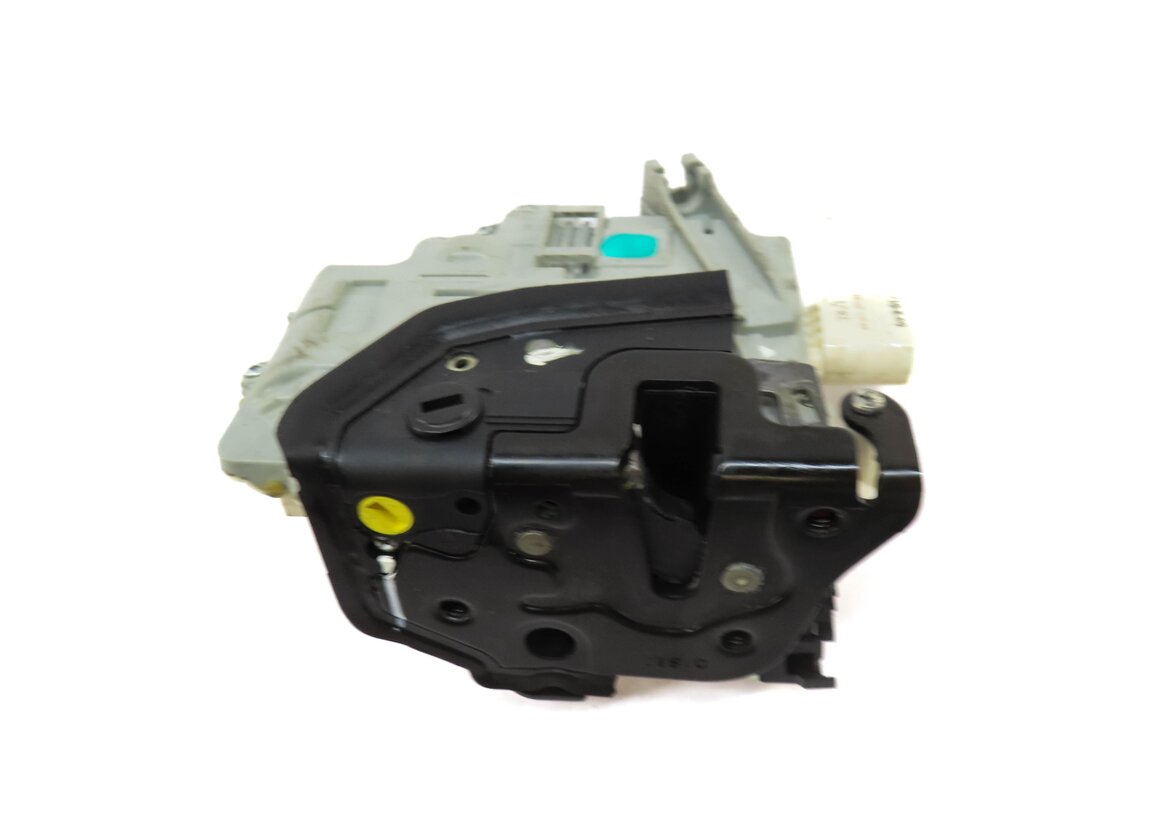 Thumbnail 3: 2009-2018 AUDI PORSCHE A4 S4 Q5 CAYENNE PANAMERA - LEFT REAR DOOR LOCK LATCH