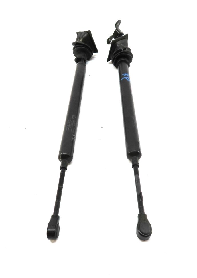 Thumbnail 2: 2010 PORSCHE PANAMERA (970 G1) FRONT LEFT & RIGHT DOOR SHOCK STRUTS PROP ROD SET