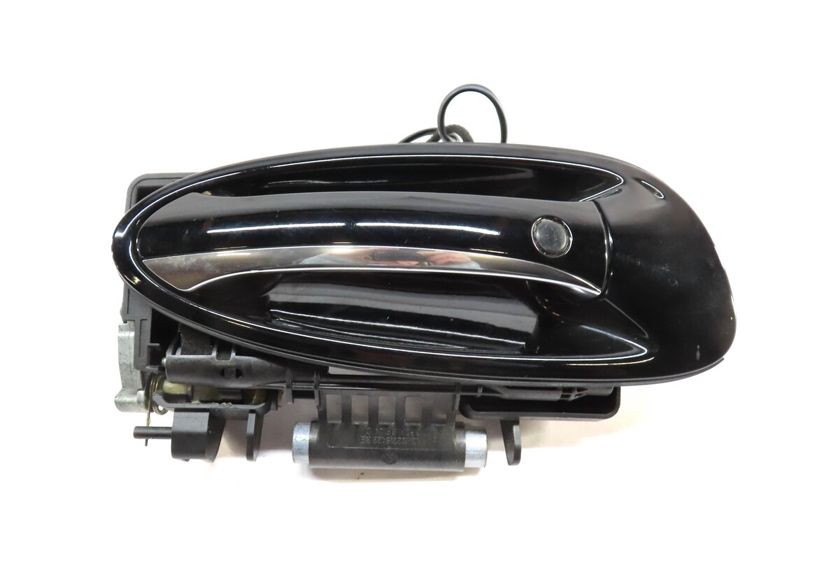 Thumbnail 2: 2010-2016 PORSCHE PANAMERA (970 G1) RIGHT REAR EXTERIOR DOOR HANDLE (BLACK A1)