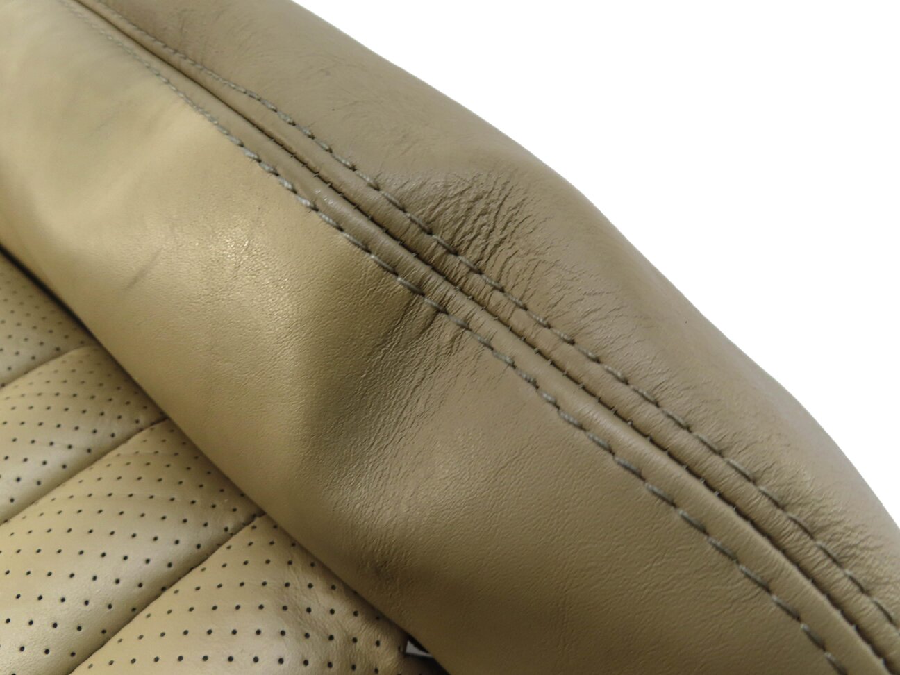 Thumbnail 7: 2010 PORSCHE PANAMERA (970 G1) PASSENGER LOWER BOTTOM HEATED SEAT CUSHION BEIGE