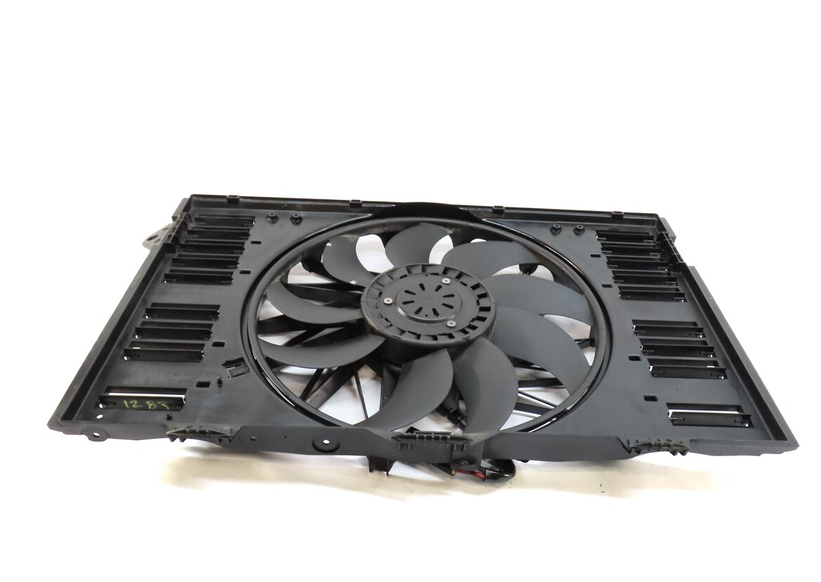 Thumbnail 3: 10-16 PORSCHE PANAMERA (970 G1) 4.8L TURBO RADIATOR COOLING FAN MOTOR w/ SHROUD