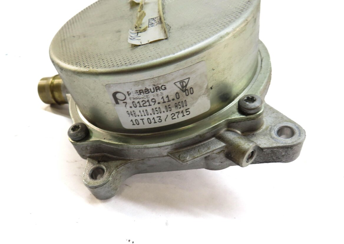 Thumbnail 4: 2010 PORSCHE PANAMERA (970 G1) 4.8L M48 V8 ENGINE BRAKE VACUUM PUMP