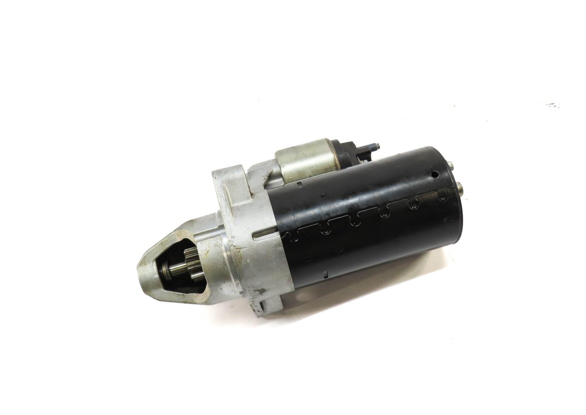 Thumbnail 1: 2010-2016 PORSCHE PANAMERA (970 G1) STARTER MOTOR (w/ AUTO START STOP FUNCTION)