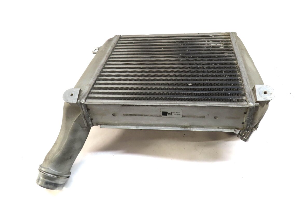 Thumbnail 4: 2010-2016 PORSCHE PANAMERA (970 G1) 4.8L M48 TURBO ENGINE - LEFT INTERCOOLER