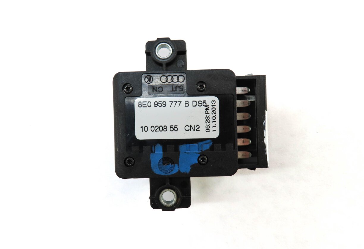 Thumbnail 4: 2014 AUDI A4 (B8 8K) FRONT LEFT DRIVER SEAT ADJUST SWITCH w/ LUMBAR (BEIGE)