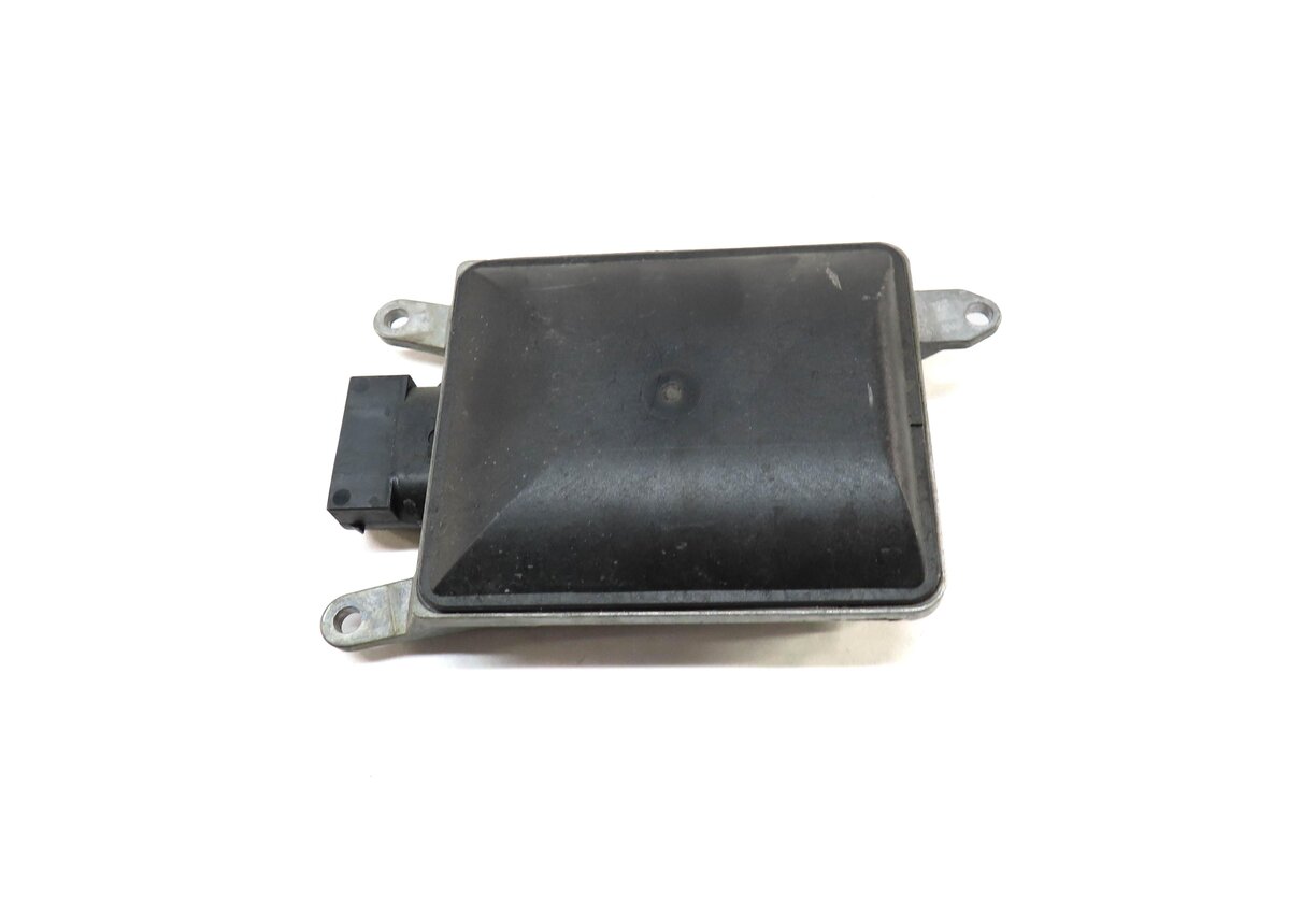 Thumbnail 2: 2013-2018 PORSCHE AUDI A4 A5 Q5 S4 S5 CAYENNE MACAN BLIND SPOT MODULE (SLAVE)