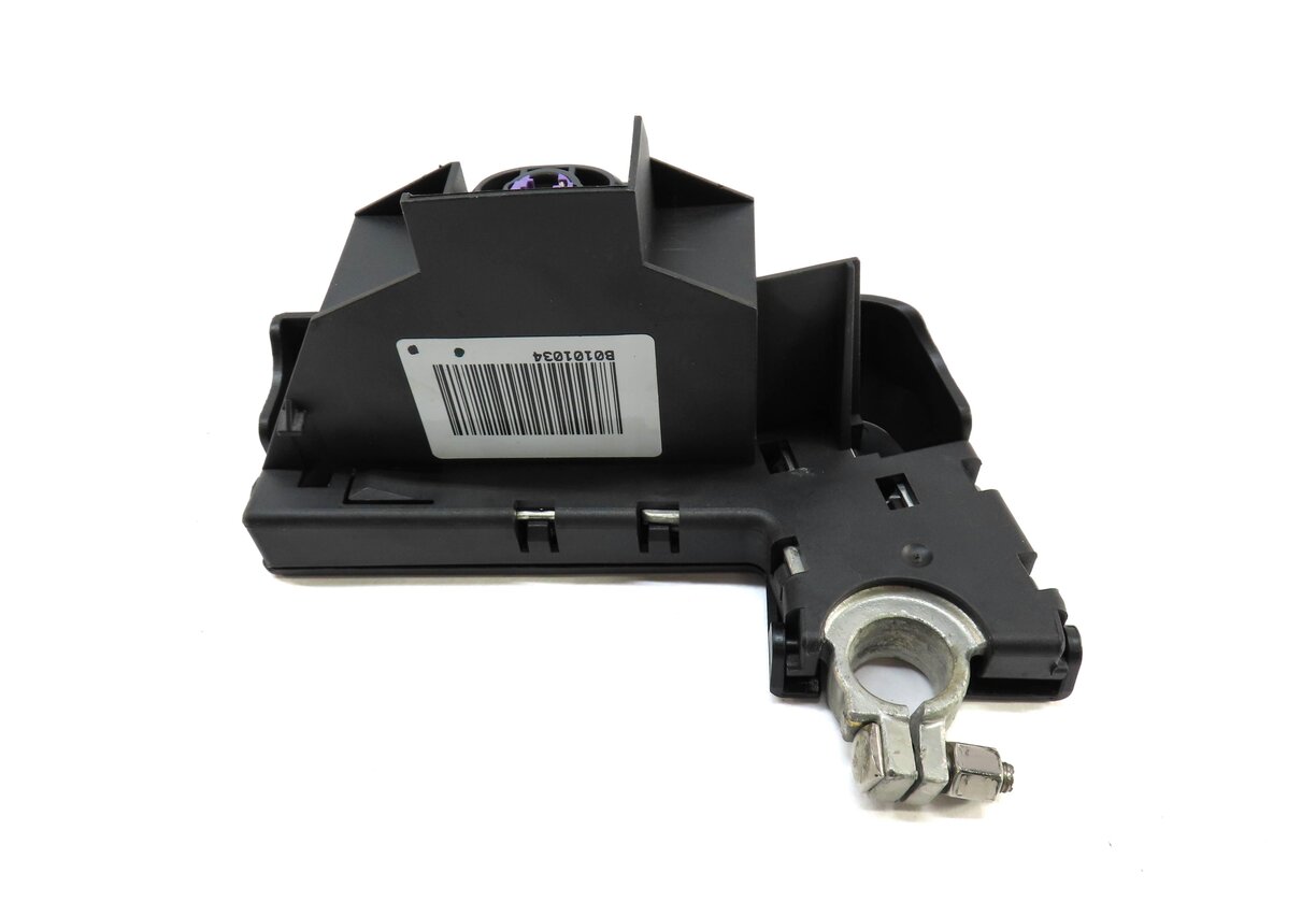 Thumbnail 3: 2014 AUDI A4 (B8 8K) BATTERY TERMINAL w/ OVERLOAD PROTECTION SWITCH