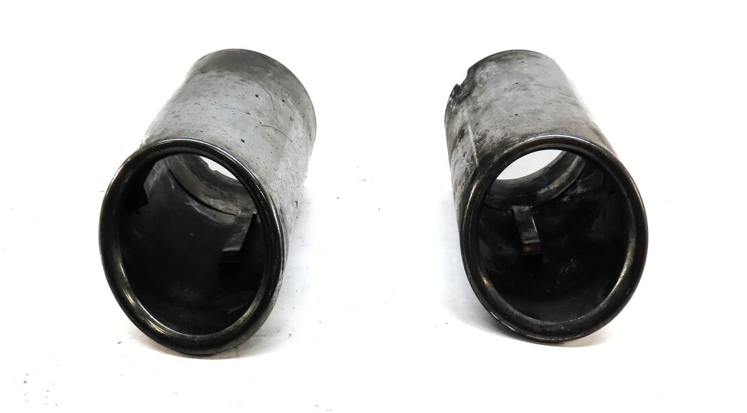 Thumbnail 2: 2014 AUDI A4 (B8 8K) LEFT & RIGHT MUFFLER PIPE EXHAUST TIP SET-2