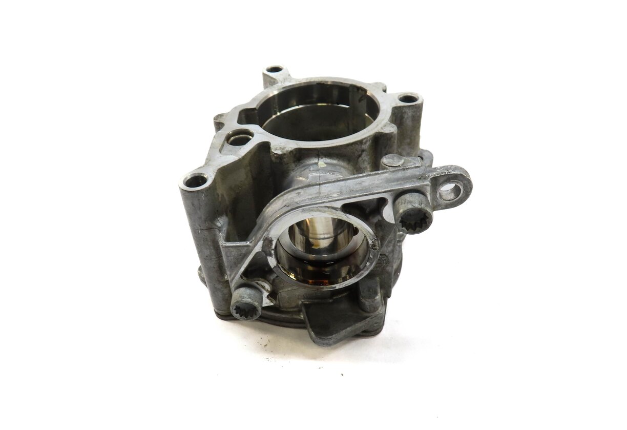 Thumbnail 3: 2009-2017 AUDI A4 A5 A6 (B8 8T 8K C7) 2.0L TURBO ENGINE BRAKE VACUUM PUMP