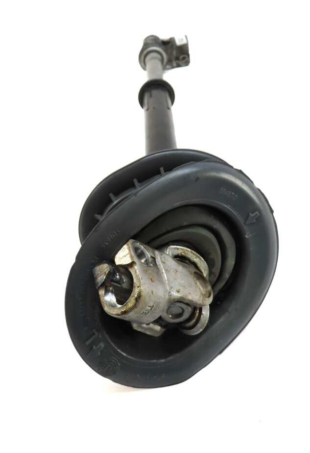 Thumbnail 4: 2014 AUDI A4 (B8 8K) AWD - STEERING COLUMN SHAFT U-JOINT COUPLER LINKAGE SHAFT