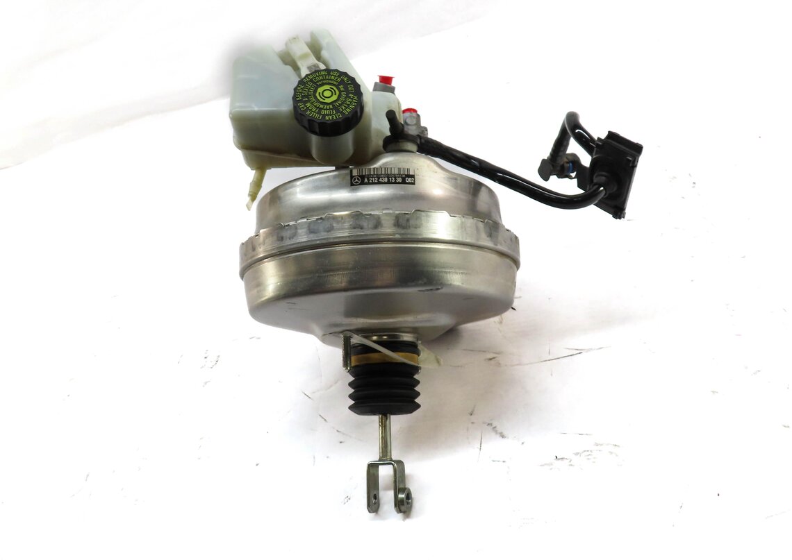 Thumbnail 2: 10-14 & 17 MERCEDES COUPE CONVERTIBLE E CLASS W207 BRAKE BOOSTER MASTER CYLINDER