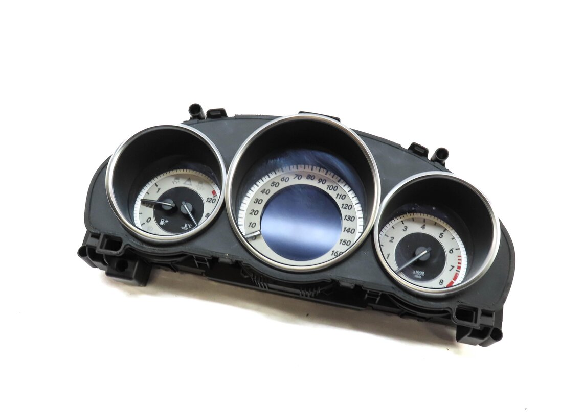 2014 MERCEDES E-CLASS (A207 C207 W207 W212) SPEEDOMETER GAUGE CLUSTER (118k)