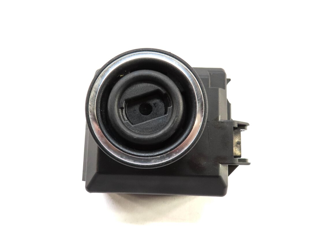 Thumbnail 2: 2014 MERCEDES E-CLASS (A207 C207 W212) IGNITION SWITCH MODULE KEY READER