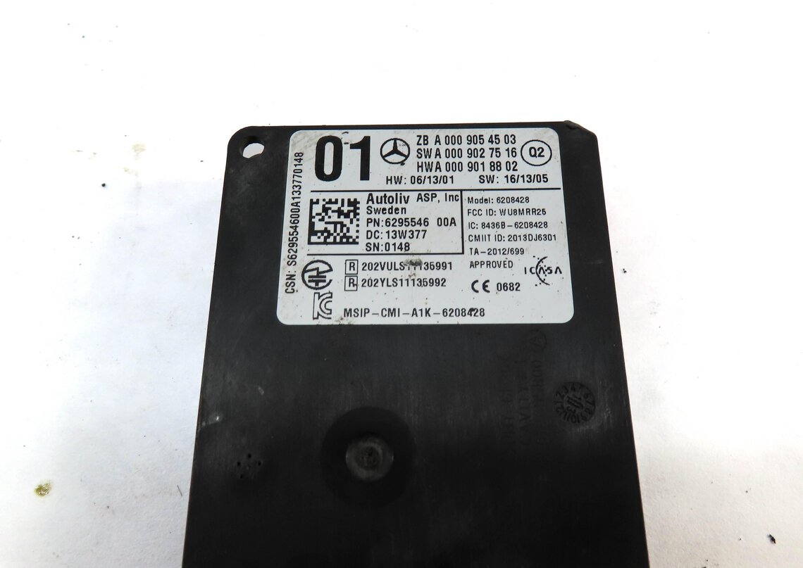 Thumbnail 4: 2014 MERCEDES E350 (W212) REAR BLIND SPOT RADAR SENSOR MODULE