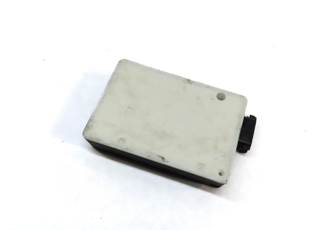 2014 MERCEDES E350 (W212) REAR BLIND SPOT DISTRONIC RADAR SENSOR MODULE