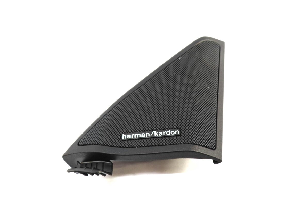 Thumbnail 2: 2014 MERCEDES E350 (W212) FRONT RIGHT DOOR HARMAN SPEAKER TRIM COVER (BLACK)