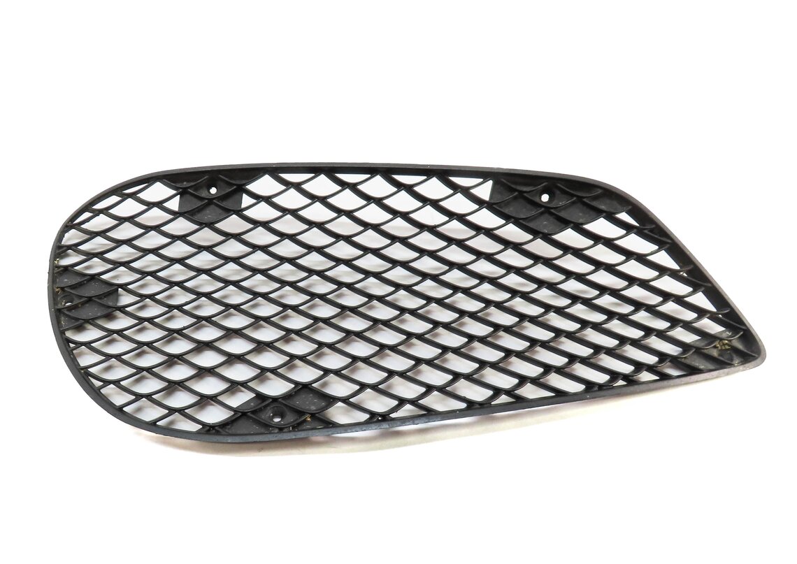 Thumbnail 2: 14-16 MERCEDES E-CLASS (W212) SEDAN FRONT LEFT DRIVER LOWER BUMPER GRILLE TRIM