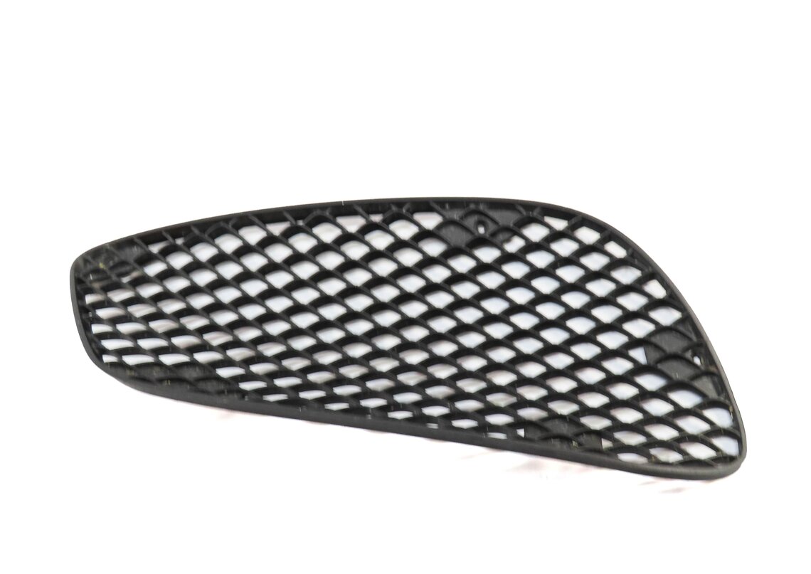 Thumbnail 3: 14-16 MERCEDES E-CLASS (W212) SEDAN FRONT LEFT DRIVER LOWER BUMPER GRILLE TRIM