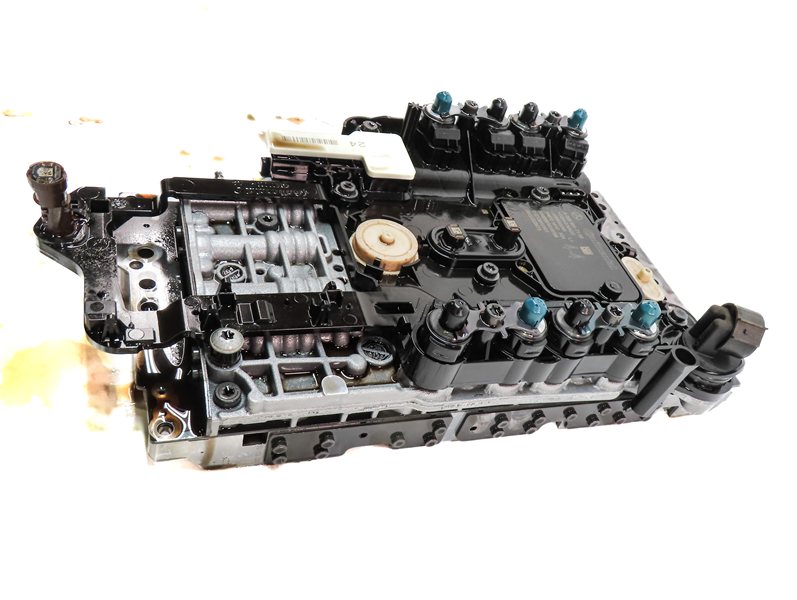 14-16 MERCEDES E350 (W207 W212) AUTOMATIC TRANSMISSION VALVE BODY w/ CONDUCTOR