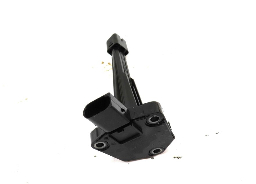 2012 RANGE ROVER (L322) 5.0L SUPERCHARGED ENGINE OIL LEVEL SENSOR 8W936C624BG