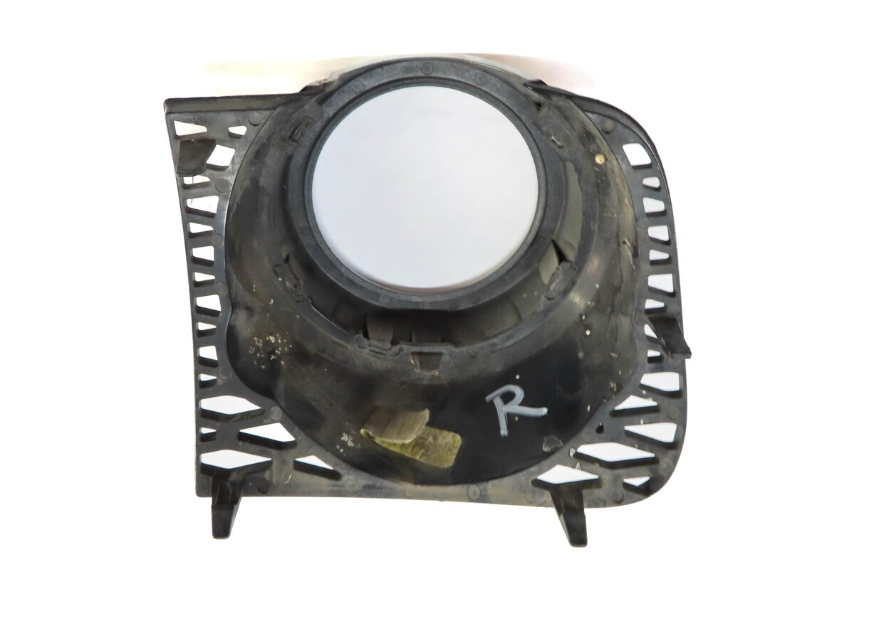 Thumbnail 4: 2012 RANGER ROVER L322 FRONT RIGHT PASSENGER LOWER BUMPER FOG LIGHT TRIM (BLACK)