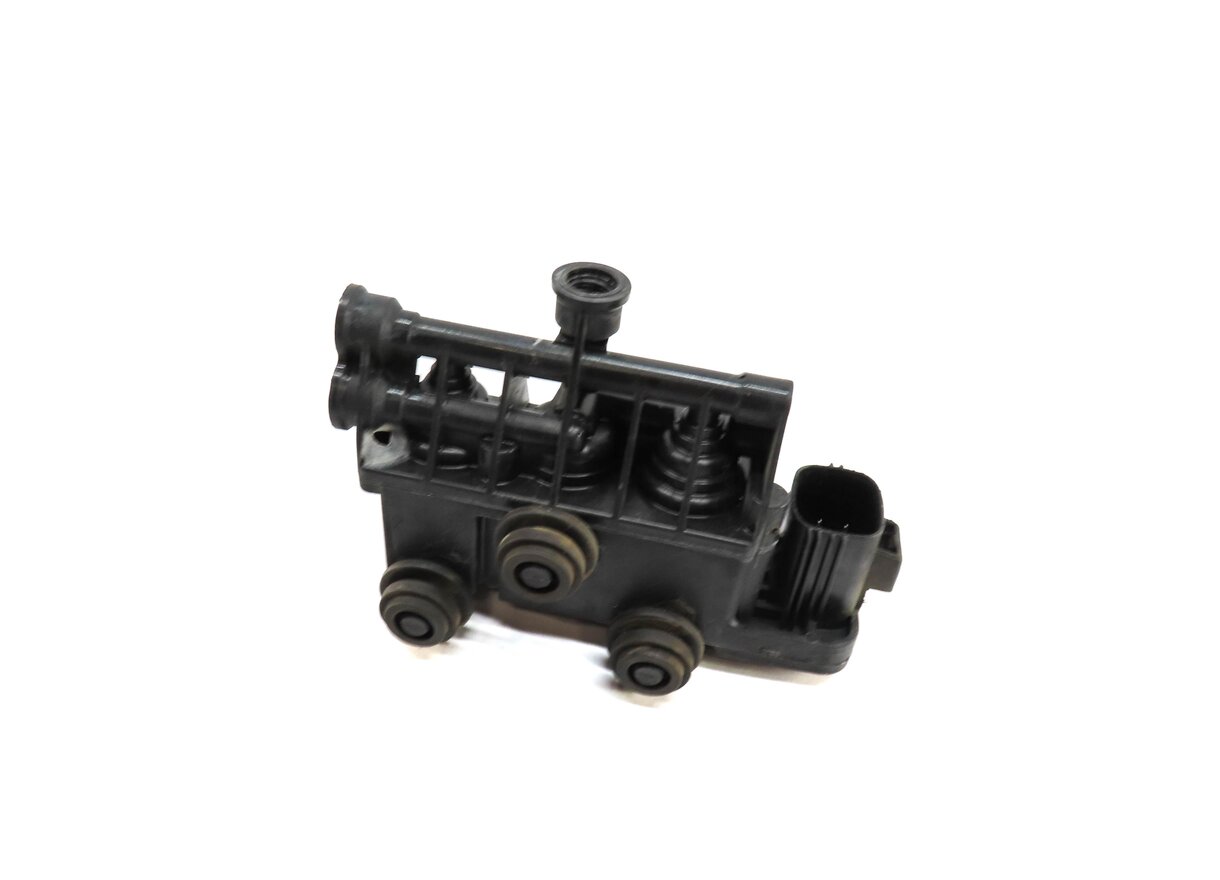 2012 RANGE ROVER (L322) AIR SUSPENSION TRANSFER RELIEF VALVE RVH500060