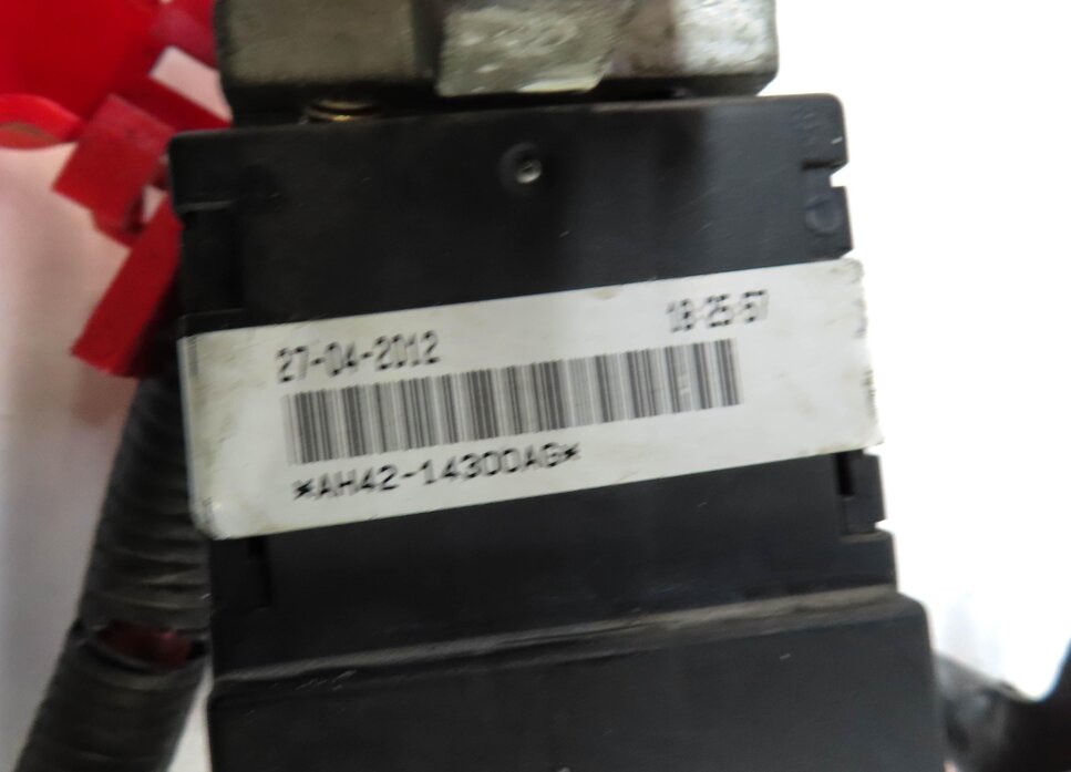 Thumbnail 4: 2012 RANGER ROVER (L322) POSITIVE BATTERY CABLE w/ TERMINAL AH4214300AG